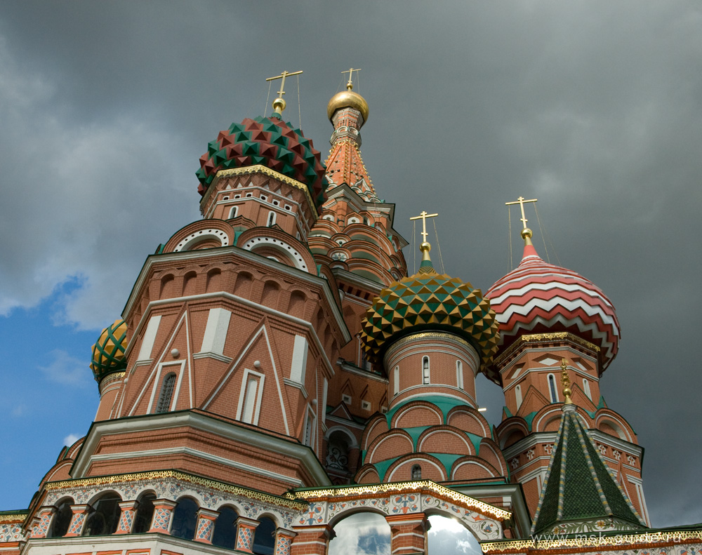 Разгадка 400летней тайны цветовой раскраски куполов Храма Василия Блаженного